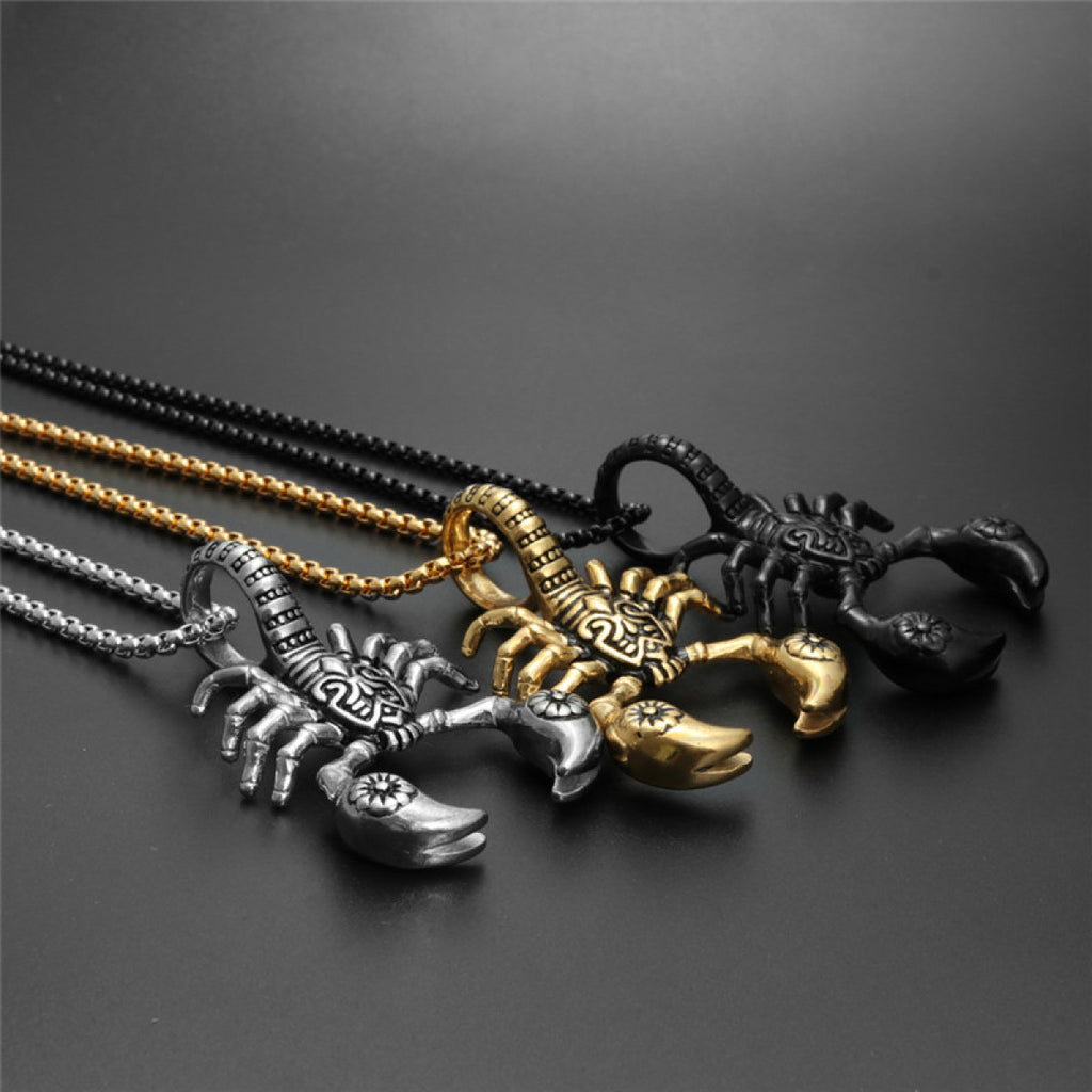 Collier pendentif scorpion titane - vue 1